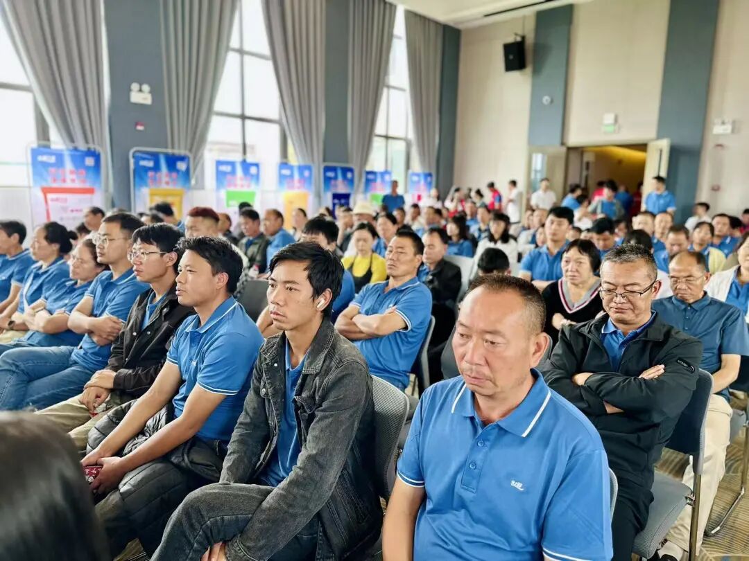 新世耕 大能量｜云南世耕2025 AI短视频赋能暨客户感恩峰会圆满成功