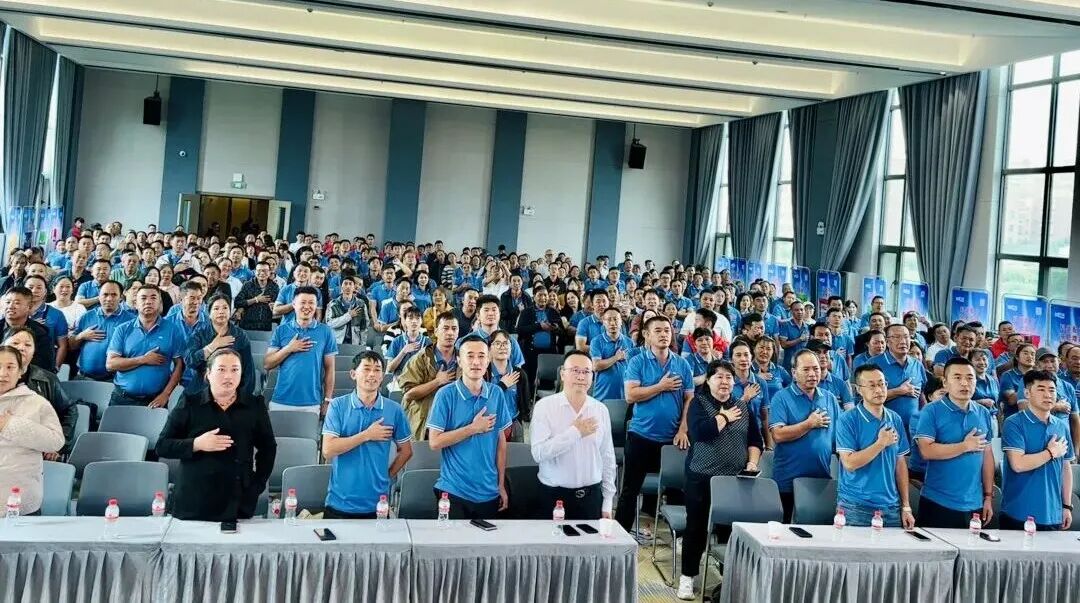 新世耕 大能量｜云南世耕2025 AI短视频赋能暨客户感恩峰会圆满成功