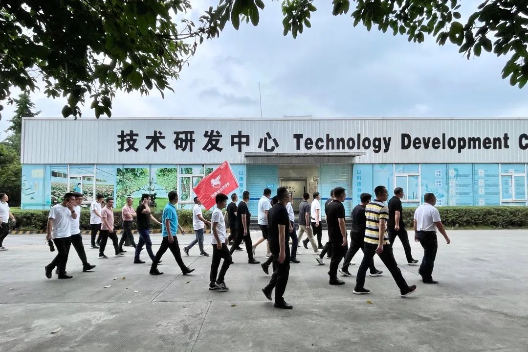 迎战新局｜春沣野马总裁班游学好时吉