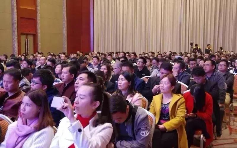 犇向2021：春沣教育年度千人大课燃爆来袭