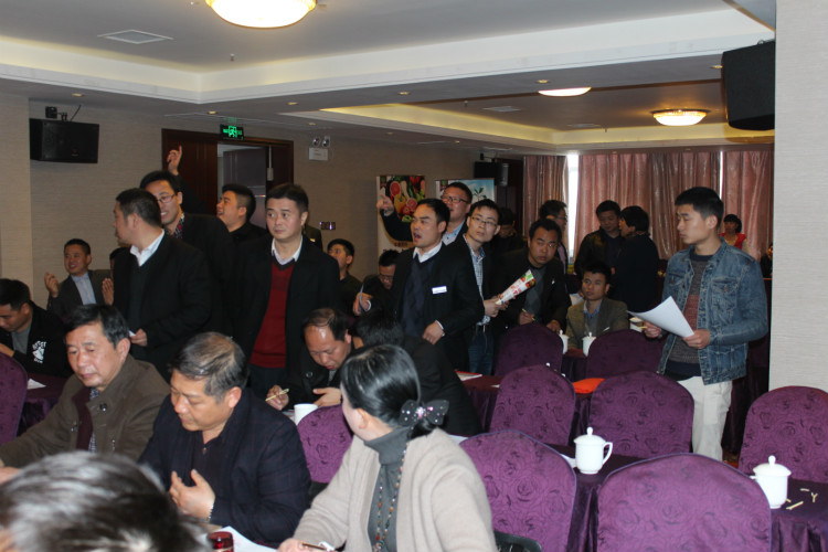 春沣教育助力丰惠四维生态肥发布