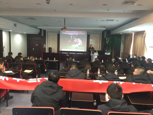 春沣商学院名誉院长赵一沣执教瓮福营销选手训练营