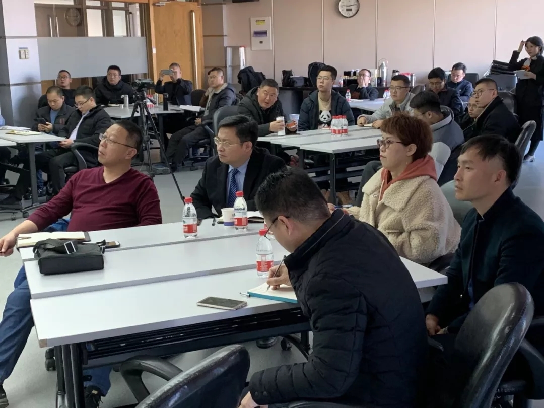 春沣新一代农资领袖总裁班第二、三期游学中阿撒可富