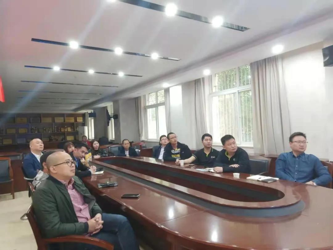 我们在路上 | 春沣野马农业总裁班第三期走进华中农大