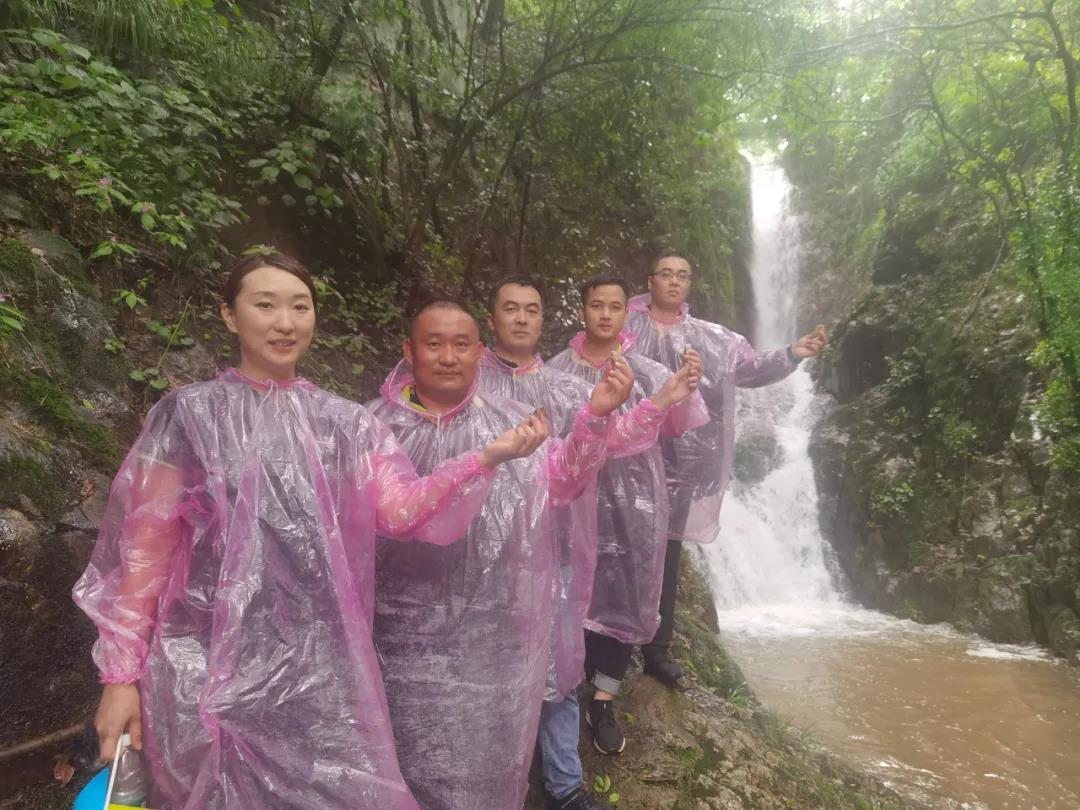 无奋斗，不青春｜春沣野马农业总裁班第四期游学祥云股份