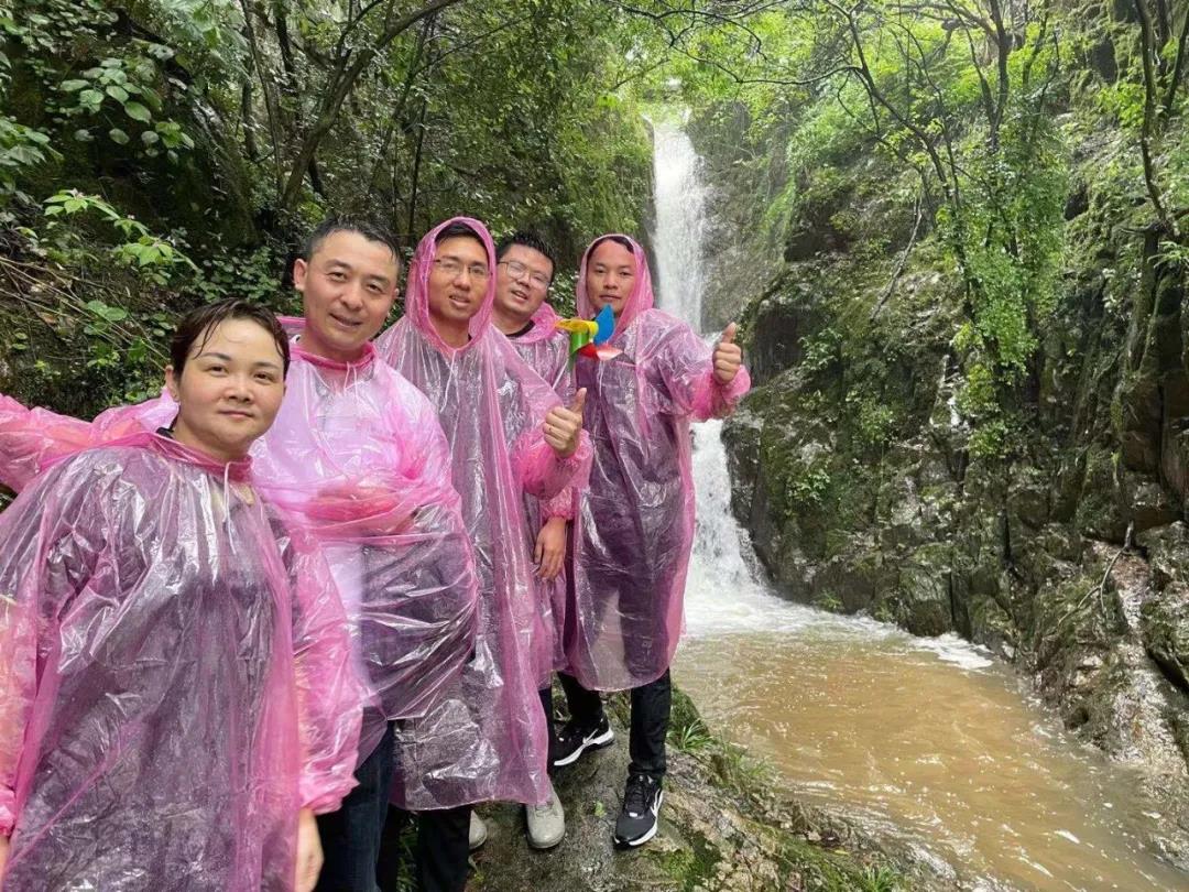 无奋斗，不青春｜春沣野马农业总裁班第四期游学祥云股份