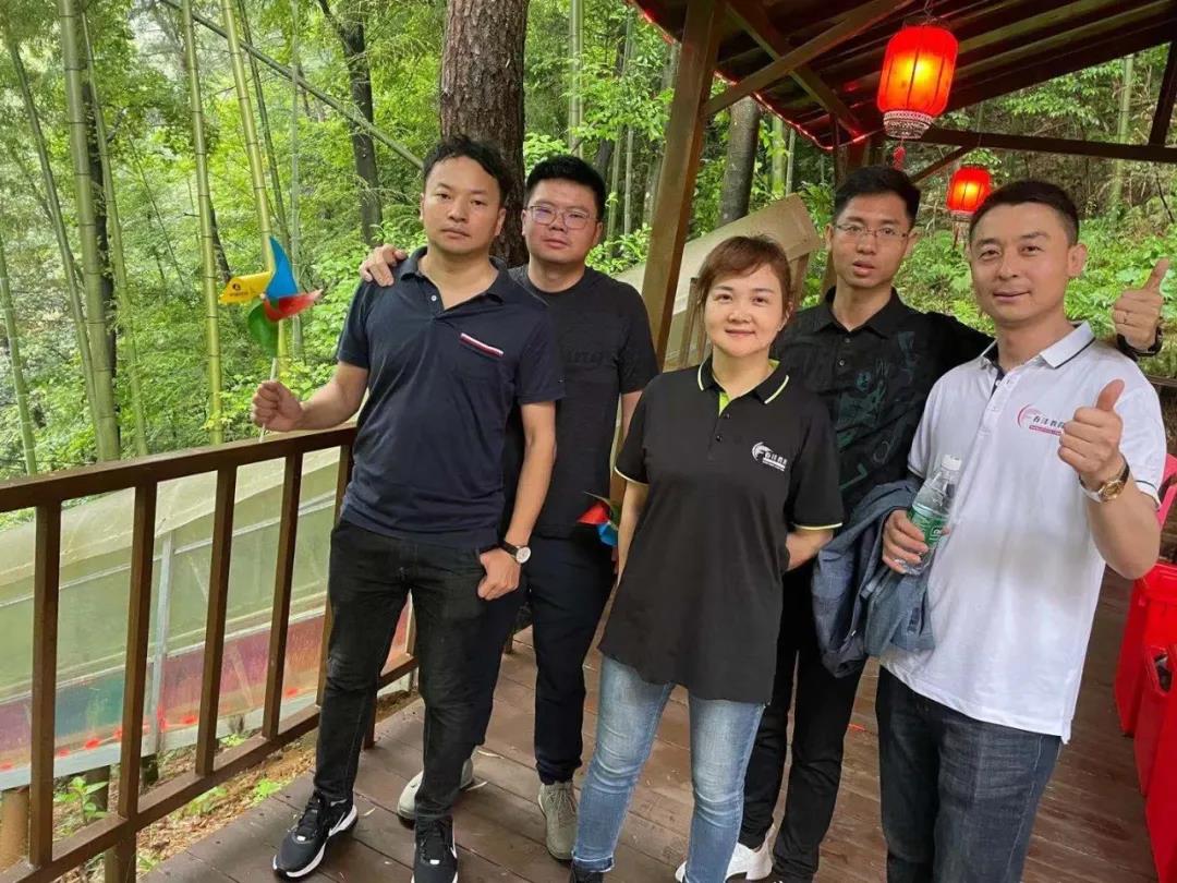 无奋斗，不青春｜春沣野马农业总裁班第四期游学祥云股份