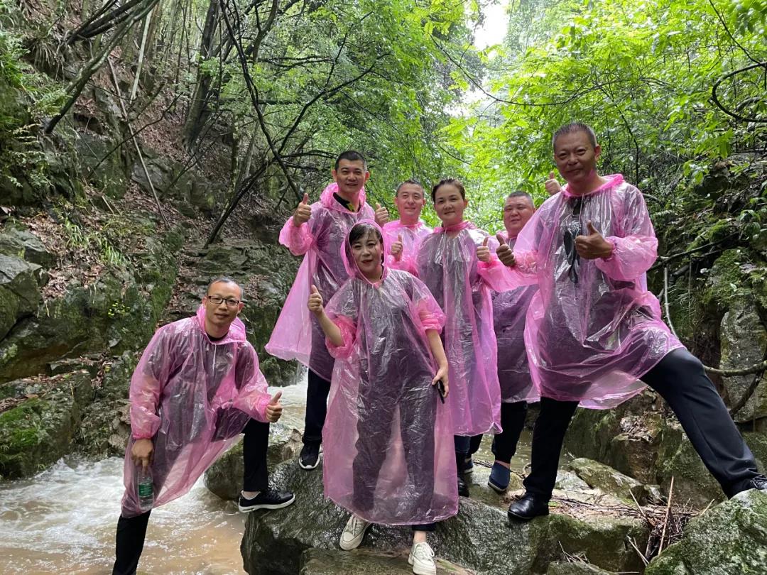 无奋斗，不青春｜春沣野马农业总裁班第四期游学祥云股份