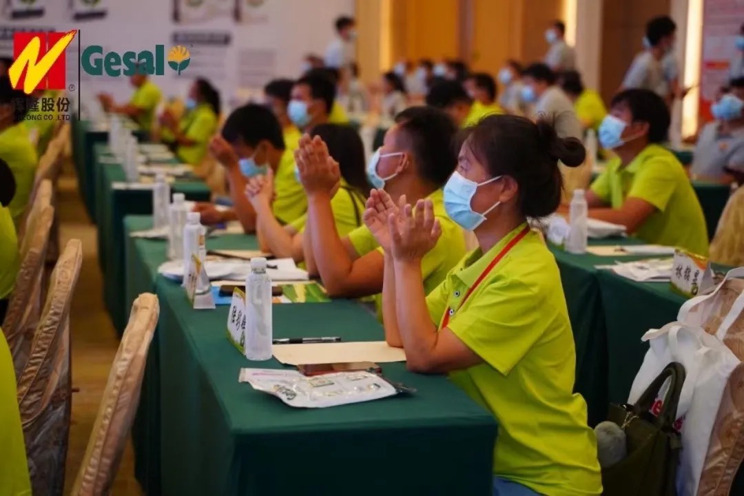 春沣教育名誉院长赵一沣应邀出席辉隆新品牌发布会并做专题培训