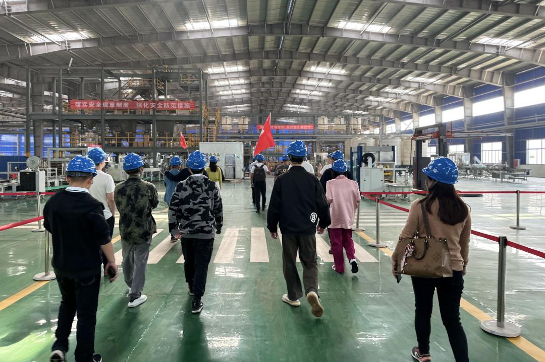 诗酒年华丨野马总裁班五六期游学华强化工