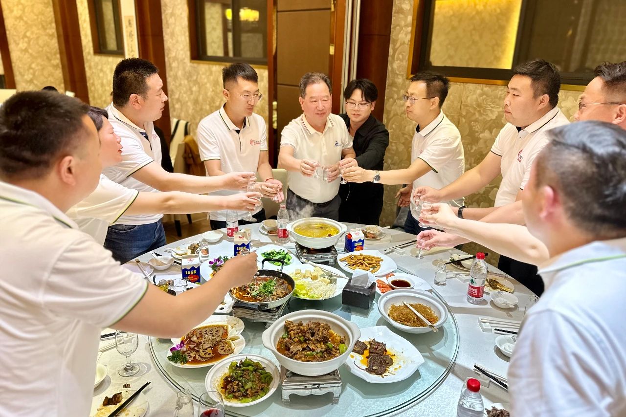 “七”开得胜｜春沣野马总裁班七期游学华中农大