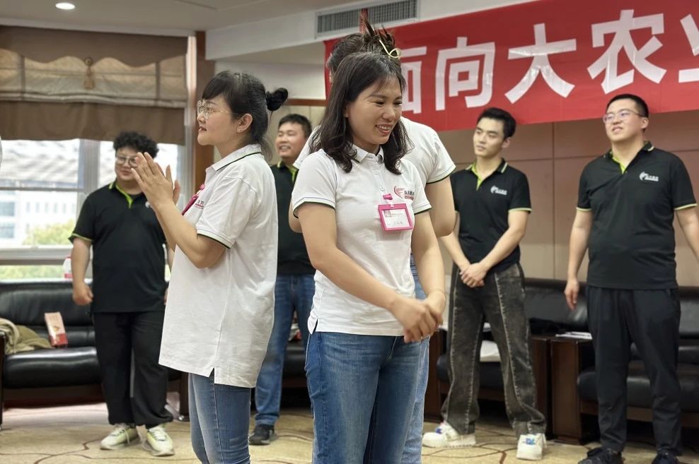 “七”开得胜｜春沣野马总裁班七期游学华中农大