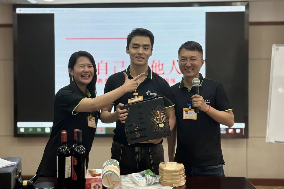 “七”开得胜｜春沣野马总裁班七期游学华中农大