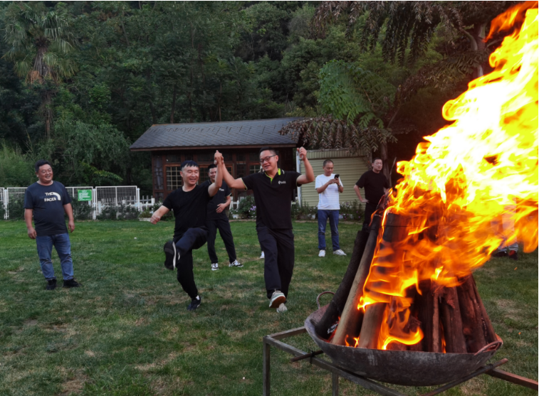 聚势谋远｜春沣野马总裁班第一期商脉思享会如约而至