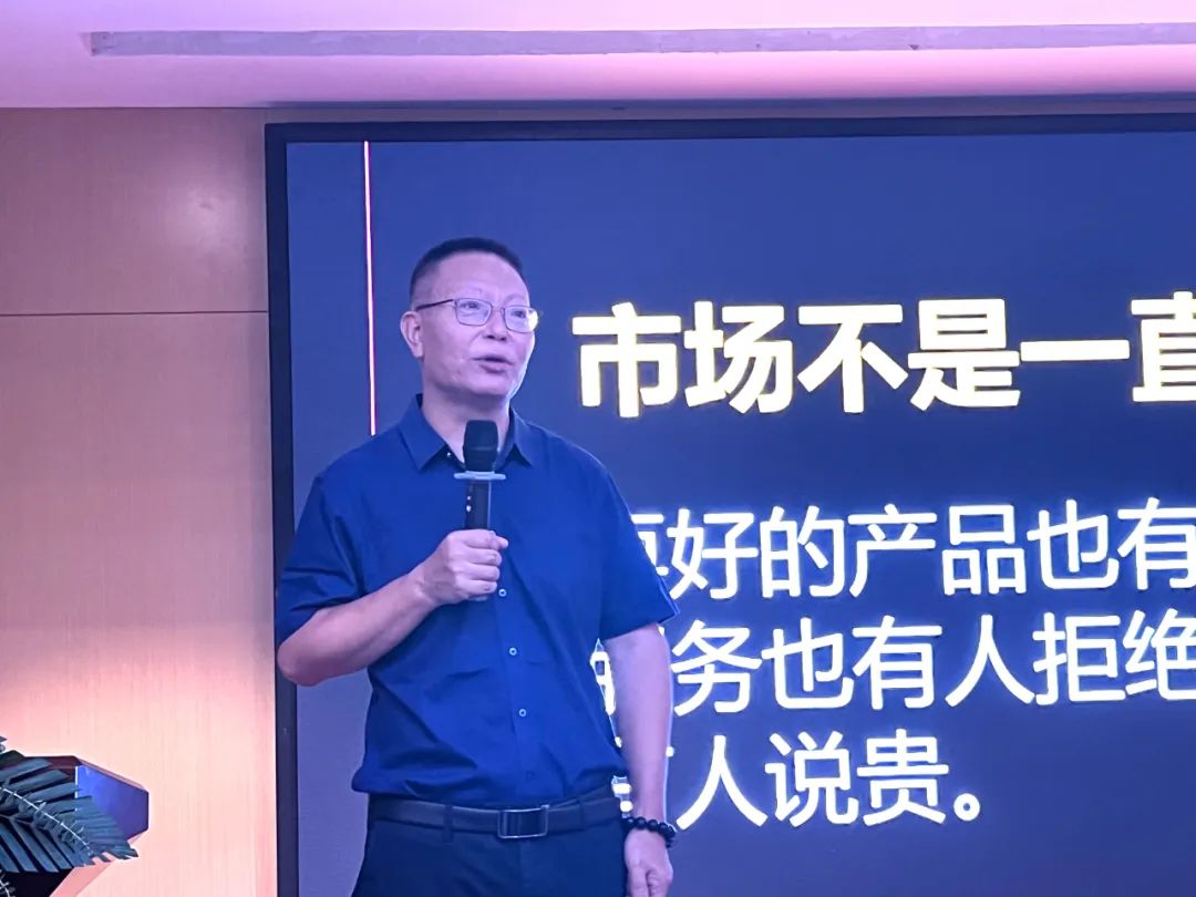 三伏练兵：广西农博农科第三届夏季拓展集训成功举行