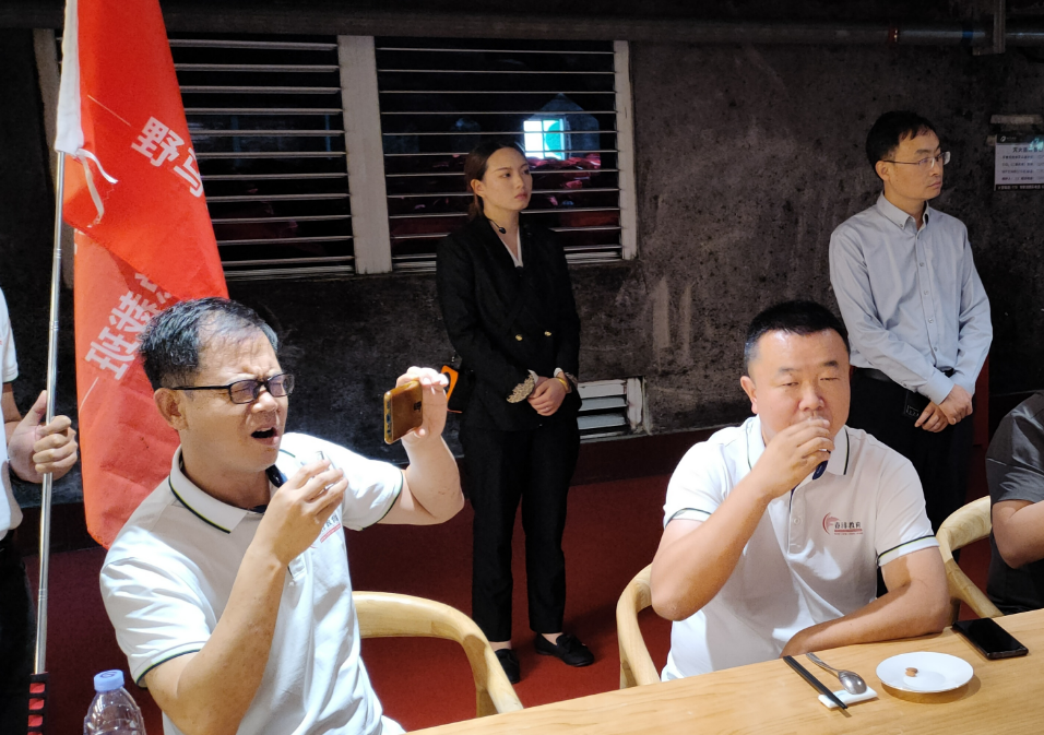 魅力美丰 诗酒舍得丨野马总裁班五六七期学员游学四川美丰