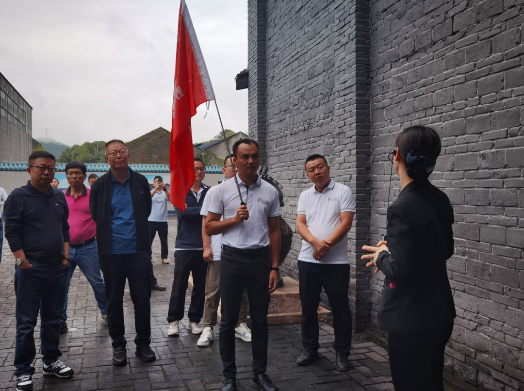 魅力美丰 诗酒舍得丨野马总裁班五六七期学员游学四川美丰