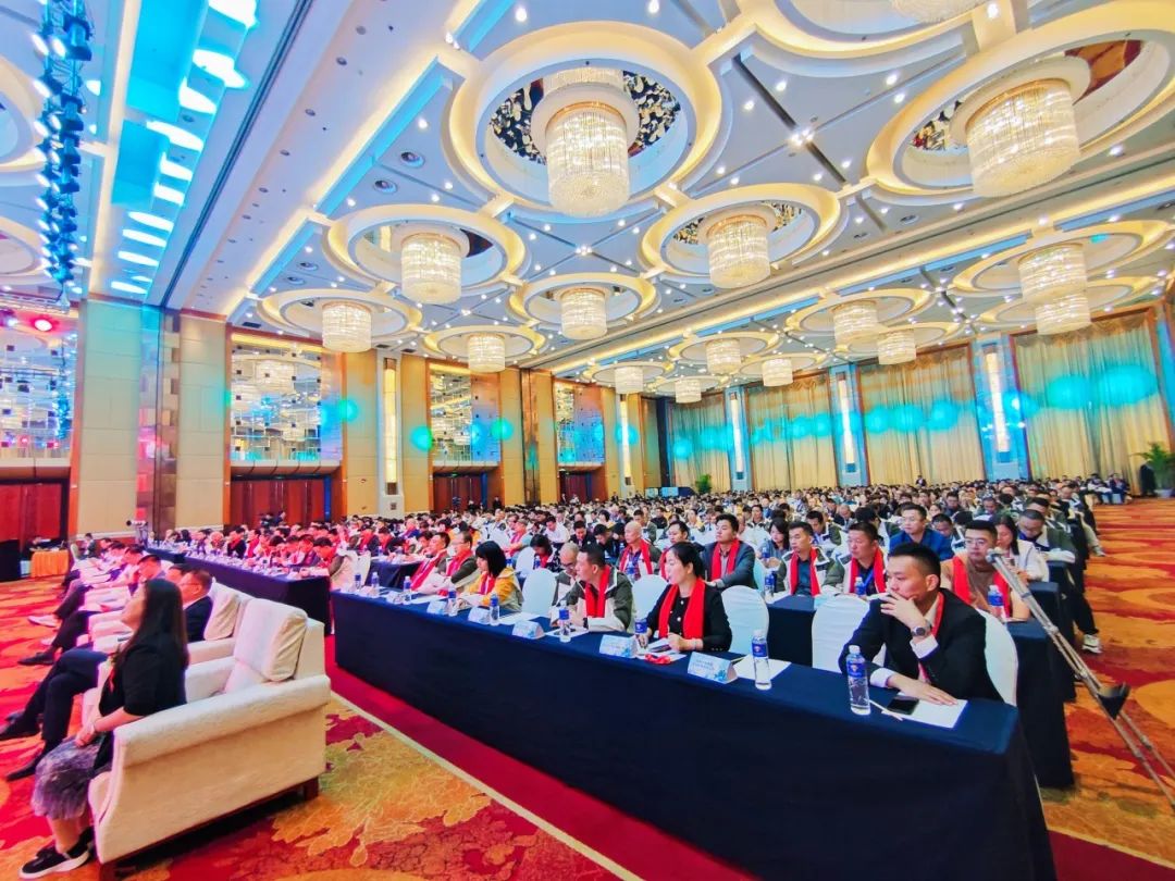 向上而生 | 瑞丰生态集团第七届“未来之星”VIP客户联盟财富峰会在昆启动