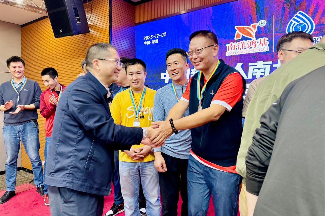 “中液控股VS南洋鸿基”中国新农人南北足球争霸赛圆满举办