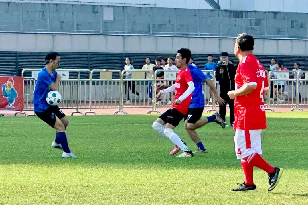 “中液控股VS南洋鸿基”中国新农人南北足球争霸赛圆满举办
