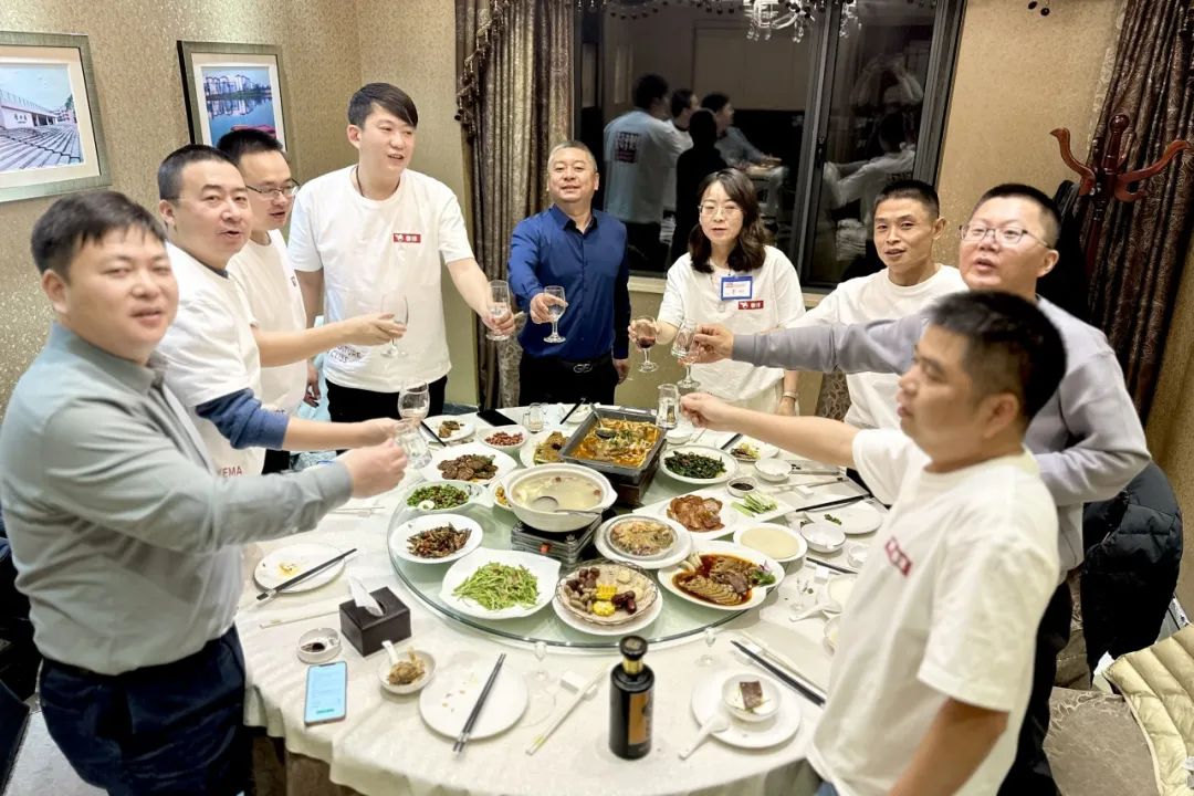 “八”得头筹｜春沣野马总裁班八期游学华中农大