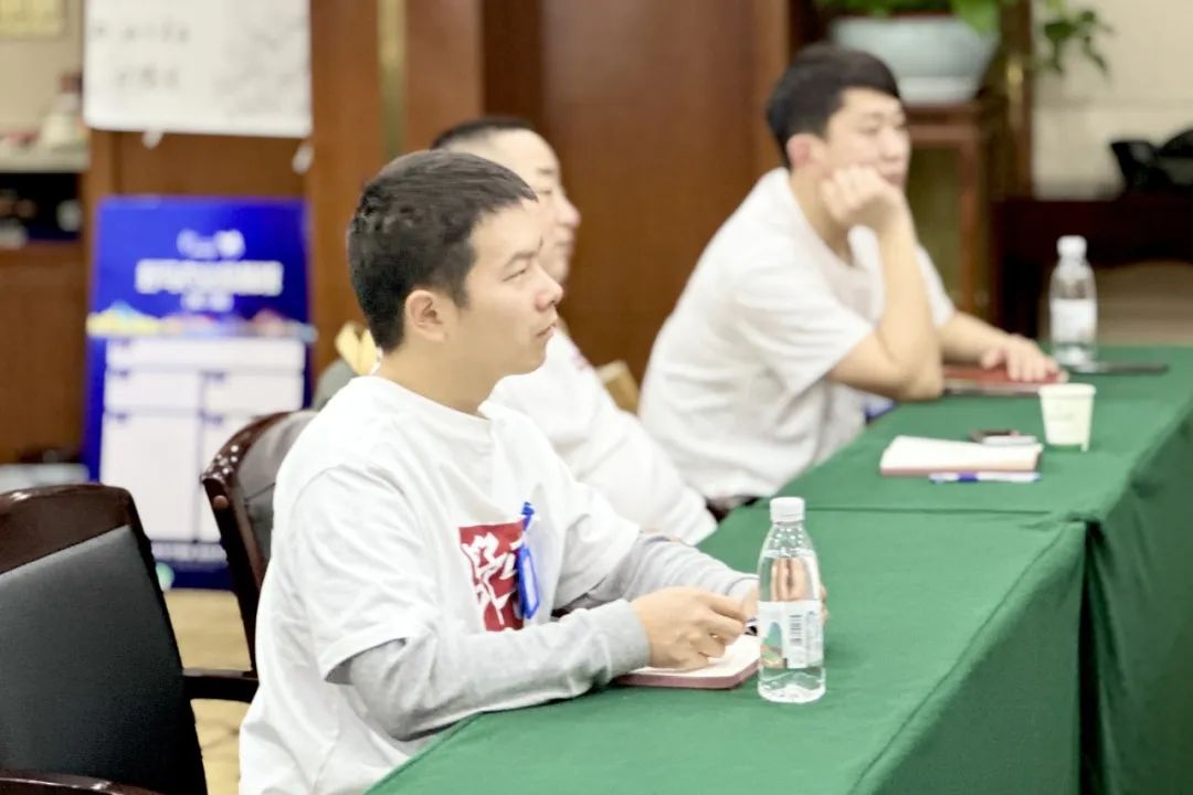 “八”得头筹｜春沣野马总裁班八期游学华中农大