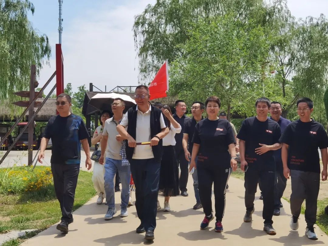 问道特肥 | 野马总裁班七八期学员游学南洋鸿基