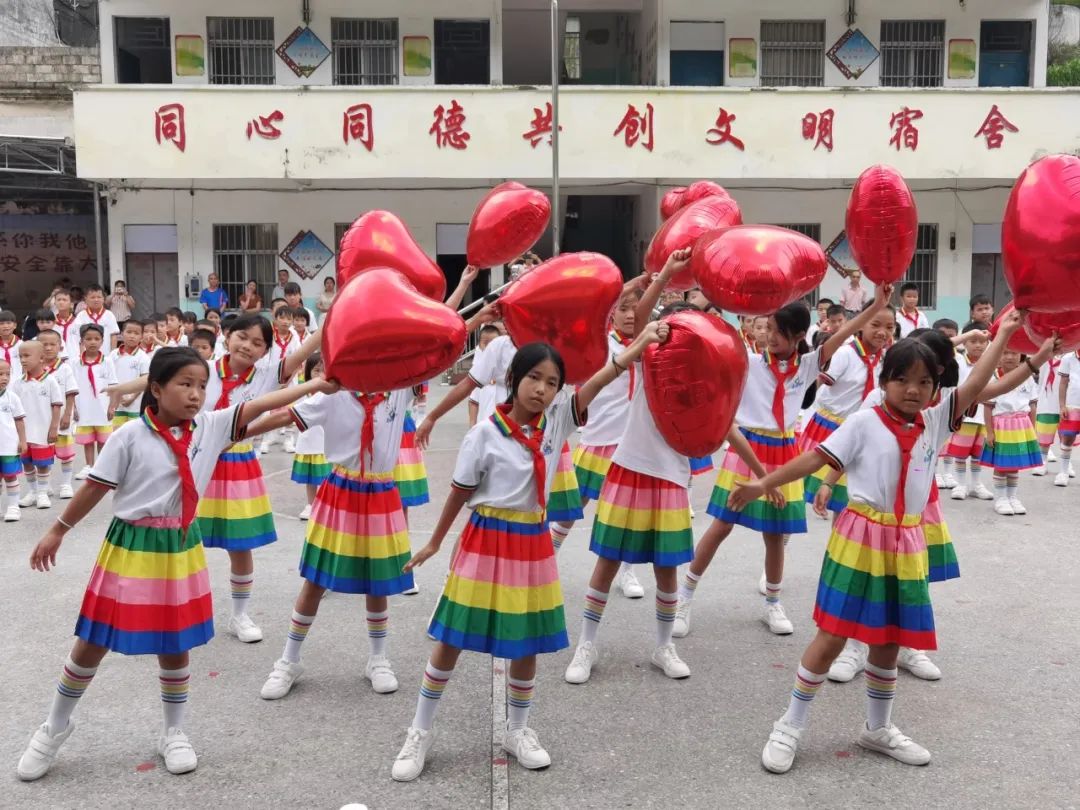 我们毕业了 | 野马总裁班五六期毕业大课&爱心助学圆满结束！