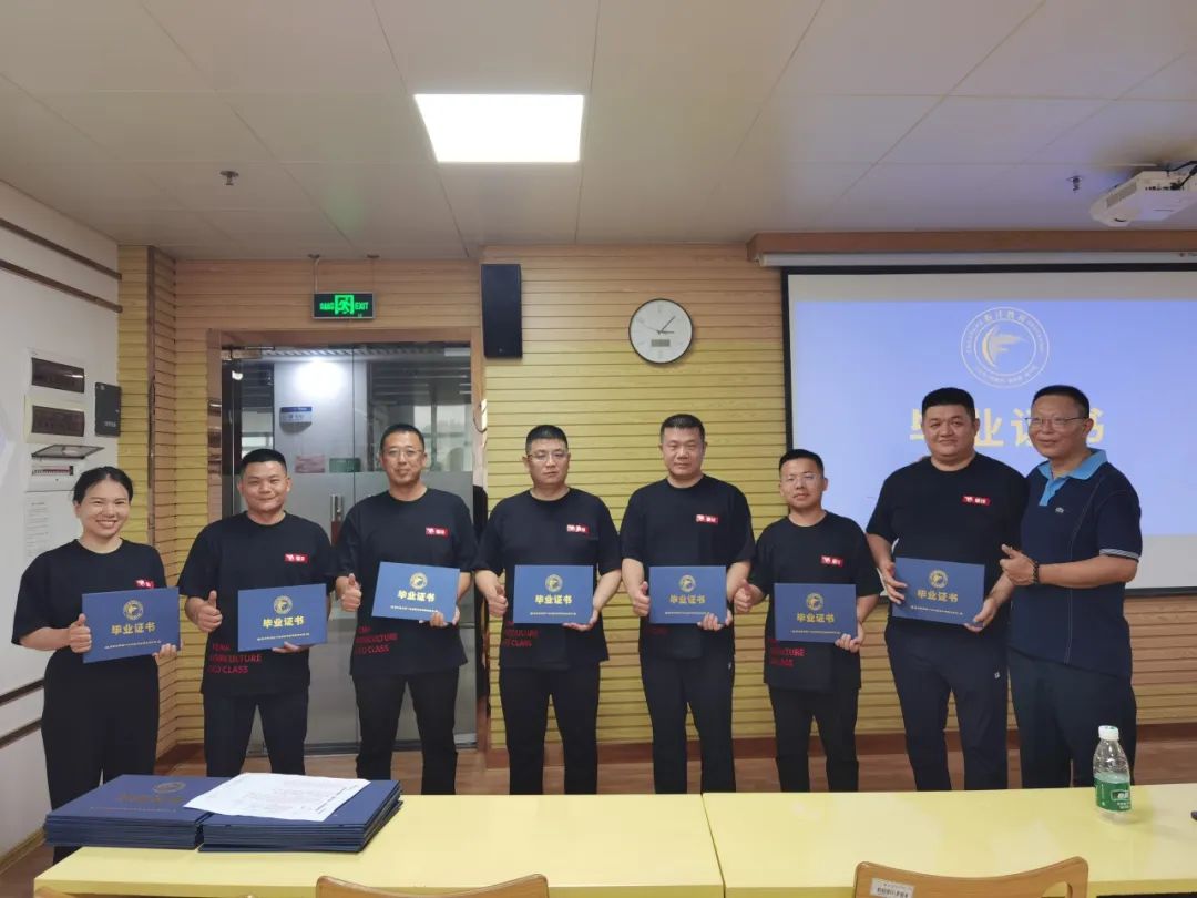 我们毕业了 | 野马总裁班五六期毕业大课&爱心助学圆满结束！