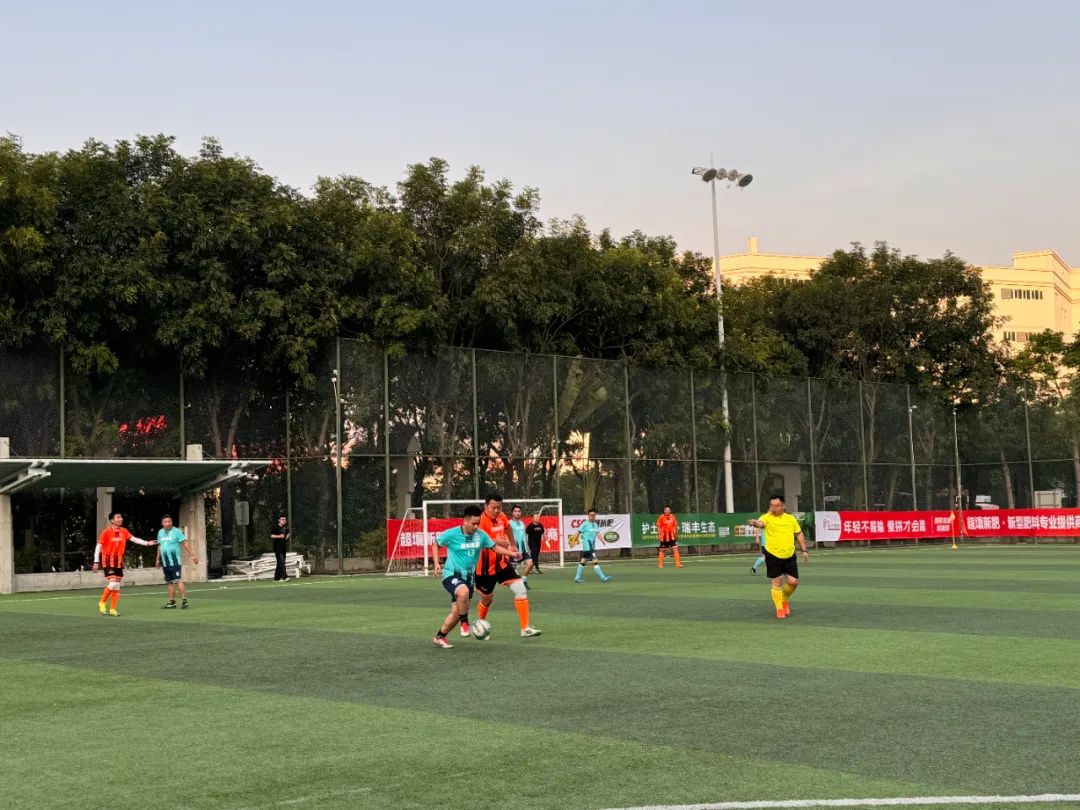 26W+直呼过瘾！“瑞丰生态VS超壤新肥”新农人南北足球争霸赛火爆开踢！