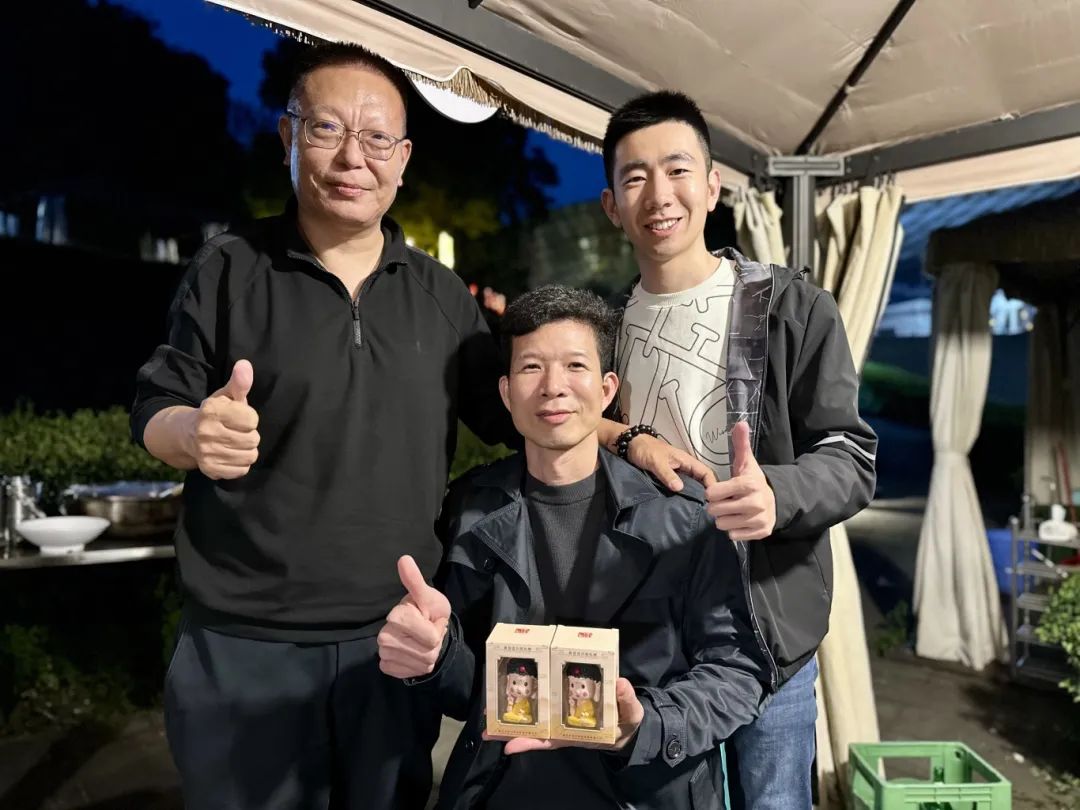 八九聚合川 问道新商机 | 春沣野马总裁班游学重庆丰赢