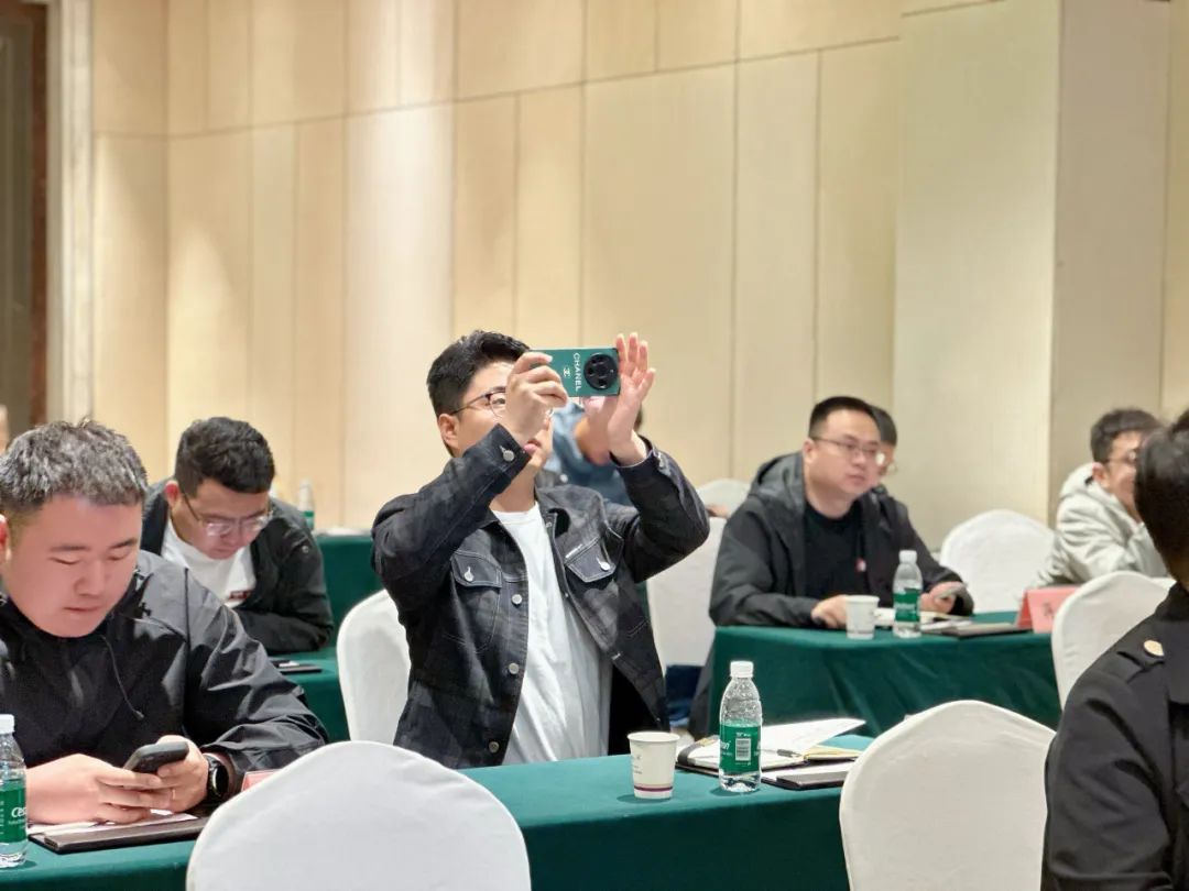 八九聚合川 问道新商机 | 春沣野马总裁班游学重庆丰赢