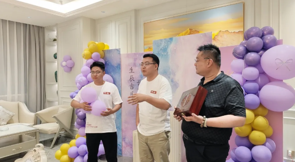 野马踏飞燕，商海御长风丨春沣野马总裁班八九期游学武威金仓