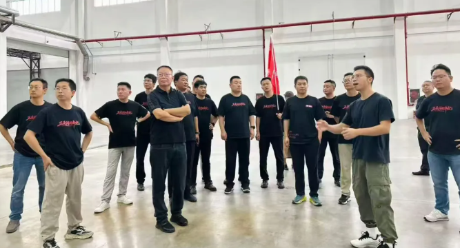 敢闯敢为：野马总裁班七、八期毕业快乐！