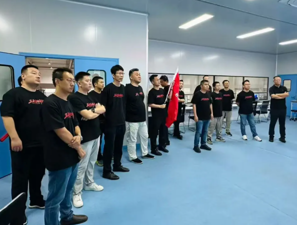 敢闯敢为：野马总裁班七、八期毕业快乐！